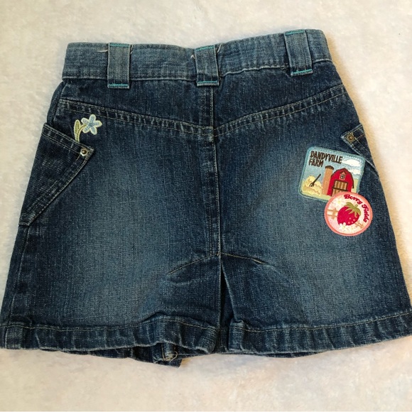 Baby GAP Denim Skirt with Farm Theme patches - Picture 3 of 10